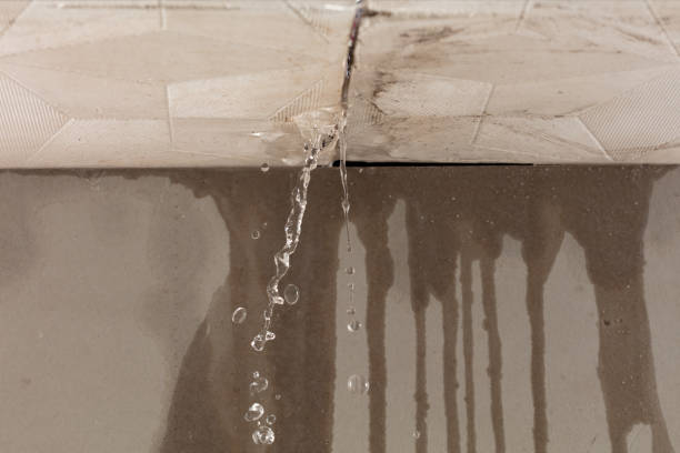 Professional Sewage Cleanup technician working in Baltimore, MD